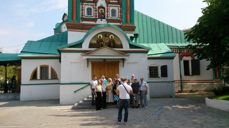 2014_08_10_ Паломничество в Зачатьевский - Хамовники - Пресня