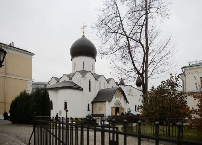 2014_11_01_Патриаршее служение в Марфо-Мариинской обители