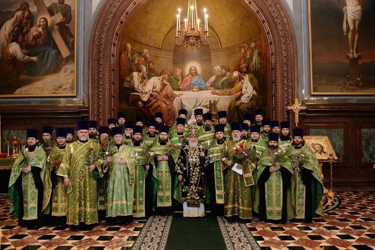 2015_04_04_Награждение отца Александра Урсулова