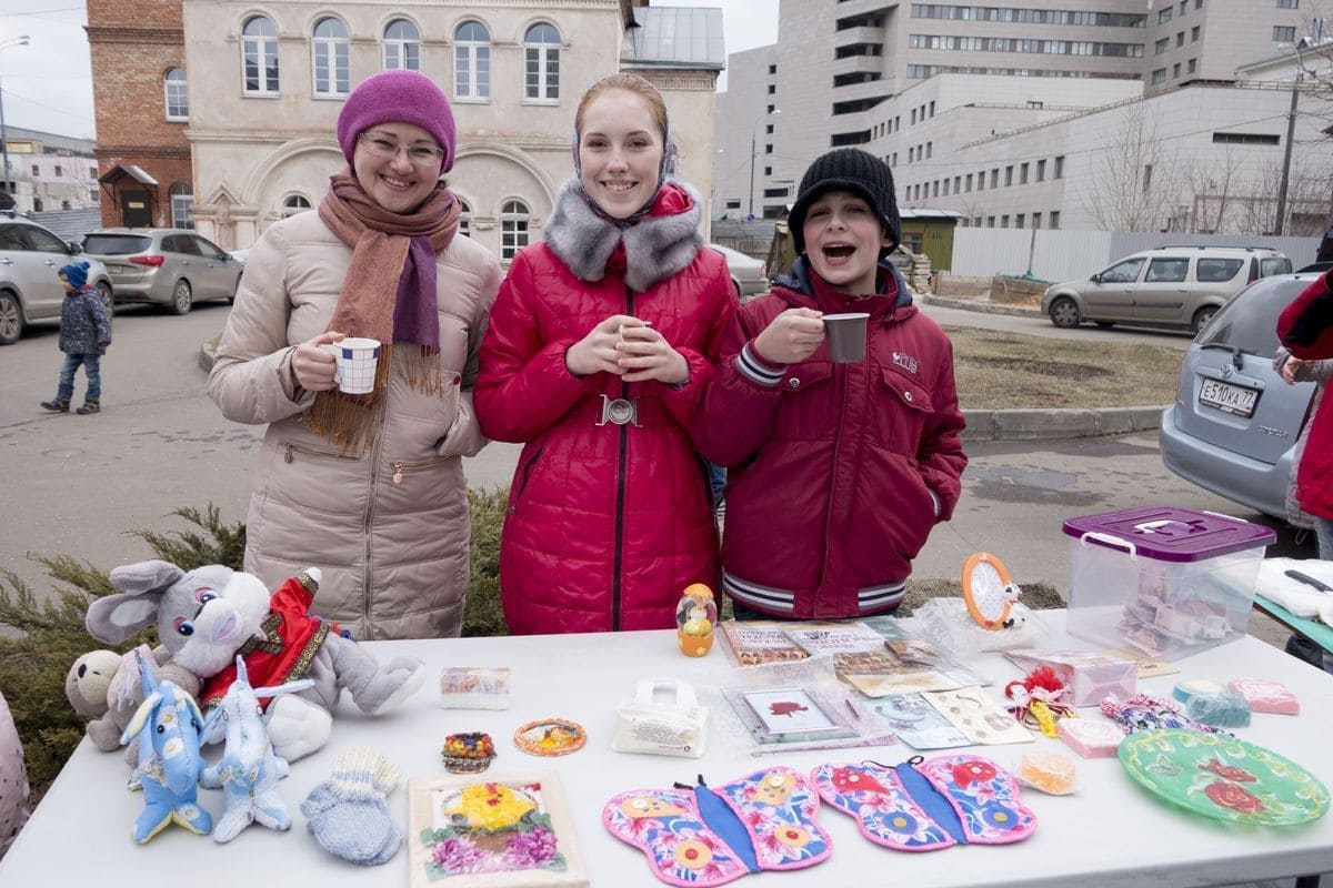 pred_Pashalnaya_yarmarka_2015_01