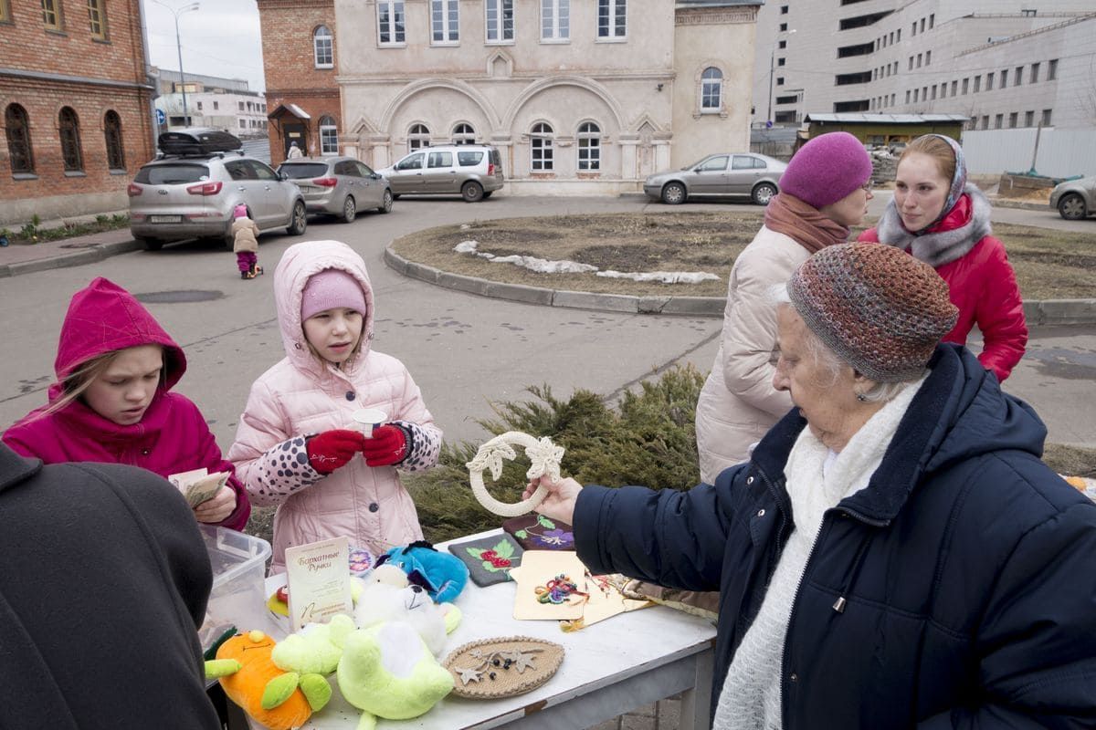 pred_Pashalnaya_yarmarka_2015_06