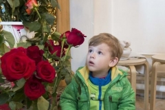 den_zheny_mironosetcy_2015_011