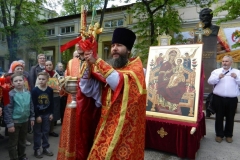 Krestniy_hod_bolnitsa_07.05.2016_071