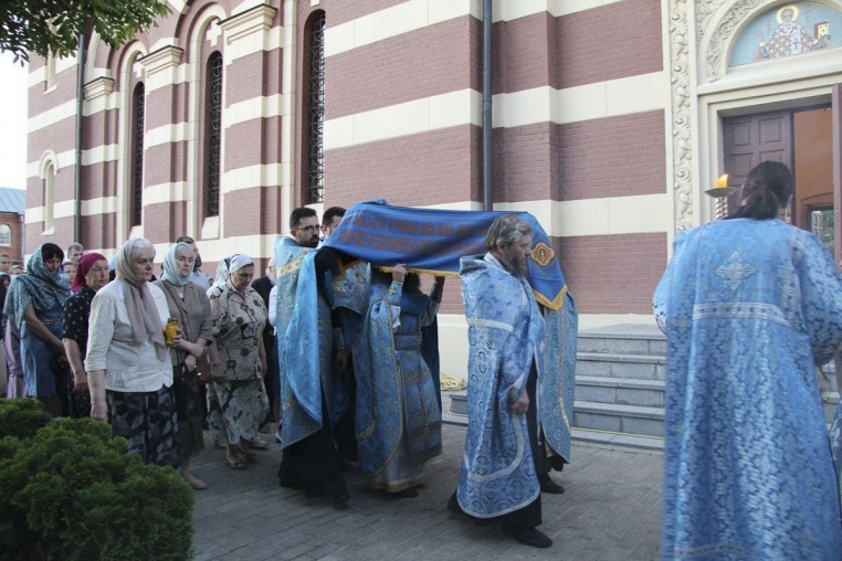 2016_08_28 Чин погребения Богородицы