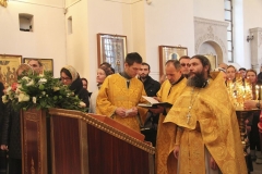 Liturgiya_na_Amvrosiya_Optinskogo_23-10-2016_24
