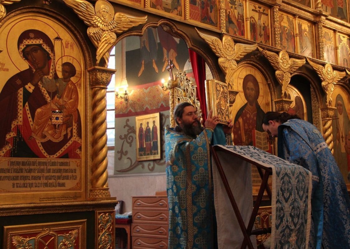 Vvedenie_vo_Hram_Bogoroditciy_2016_18