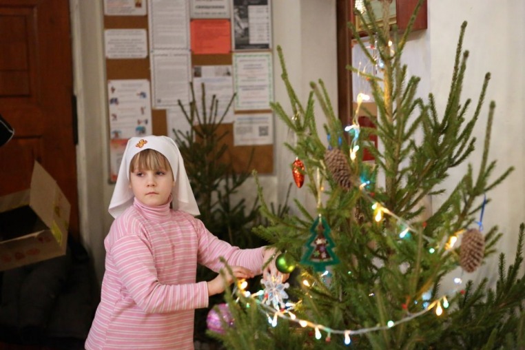2018_01_03-04_Подготовка храма к Рождеству Христову