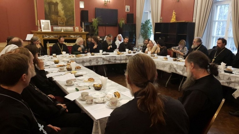 2019_11_07-13_Мероприятия Комиссии по больничному служению