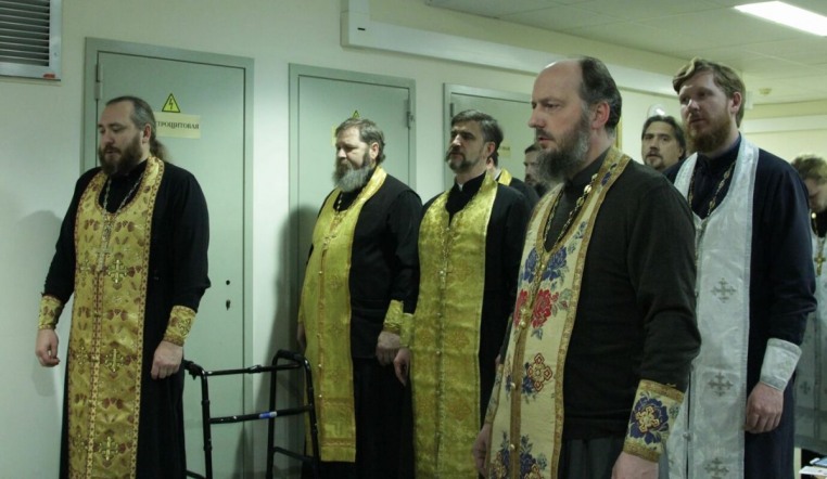 2019_11_08_Молебен в Боткинской больнице