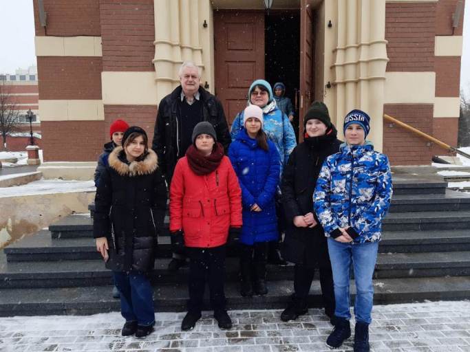 2023_03_09Экскурсия школы №52 в казачий храм