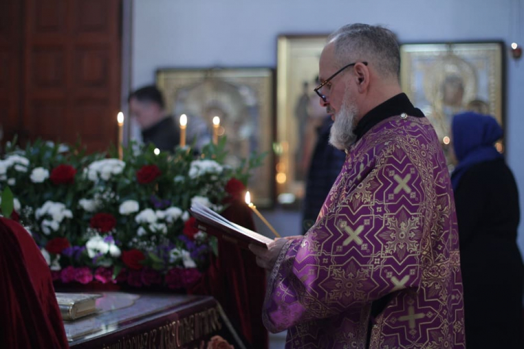 2023_04_10-15 Службы Страстной седмицы