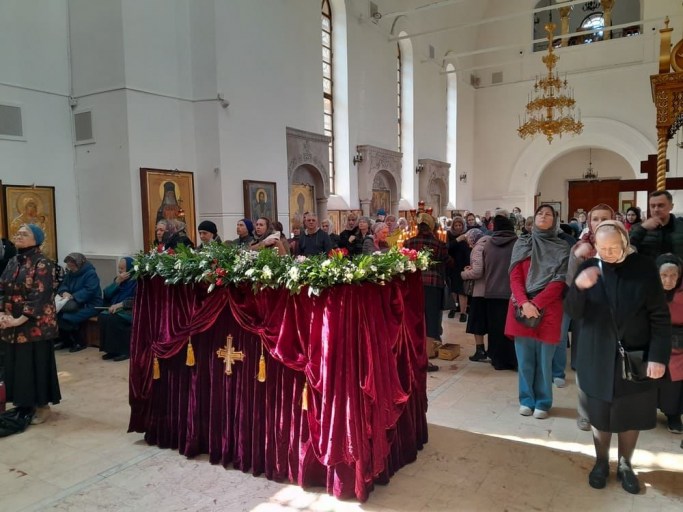 2024_05_03 Вынос Плащаницы