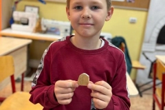 ce6f300e-c06c-4dec-a112-c9297bc55026