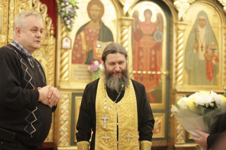 8 февраля 2019 года - всенощное бдение под праздник перенесения мощей свт. Иоанна Златоуста, День рождения и День тезоименитства настоятеля храма, протоиерея Иоанна Кудрявцева