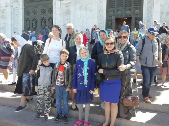 Детская литургия в храме Христа Спасителя и паломничество в Богородице-Рождественский монастырь 19 мая 2019 года