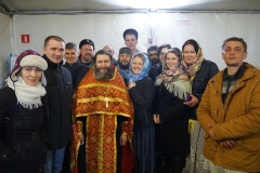 18_04_kormlenie_bezdomnyx_015