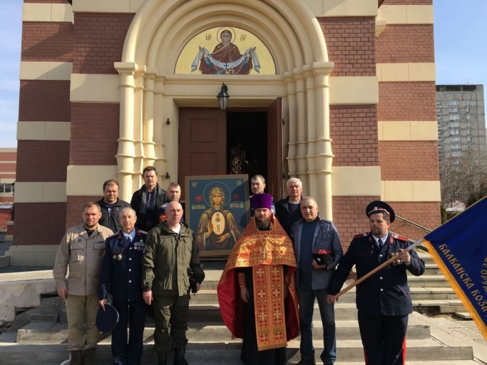 Молебен перед передачей Албазинской иконы Богородицы Сербской Церкви