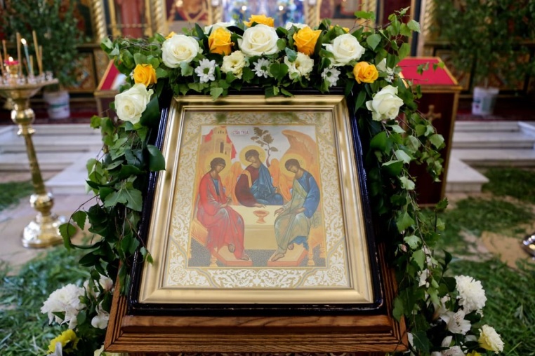 Всенощное бдение под праздник Святой Троицы 26 мая 2018 года