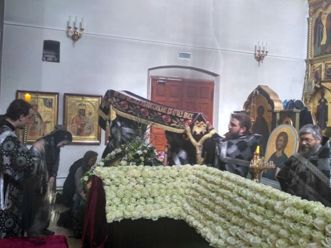 Вынос Плащаницы 6 апреля 2018 года